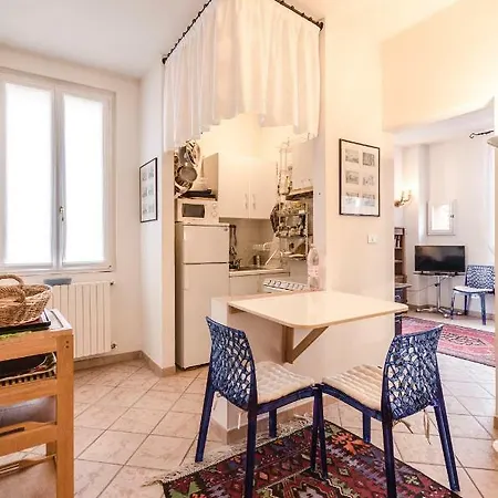 Lupari Apartment, Palazzo Storico Sotto Le Due Torri Apartament *