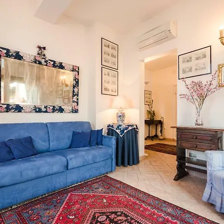 Lupari Apartment, Palazzo Storico Sotto Le Due Torri *